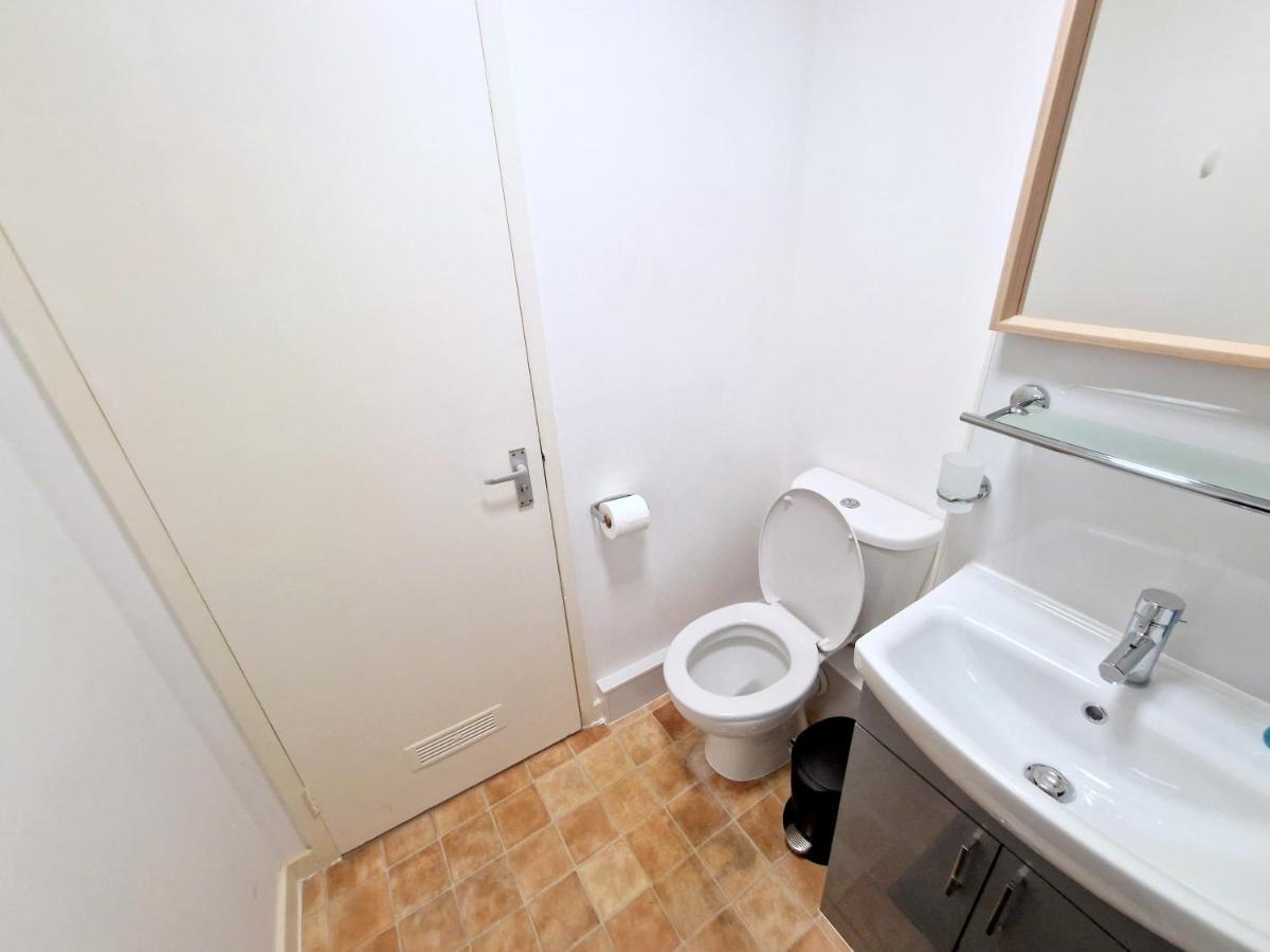 Flat In Battersea, 5 Minutes From Clapham Junction Station