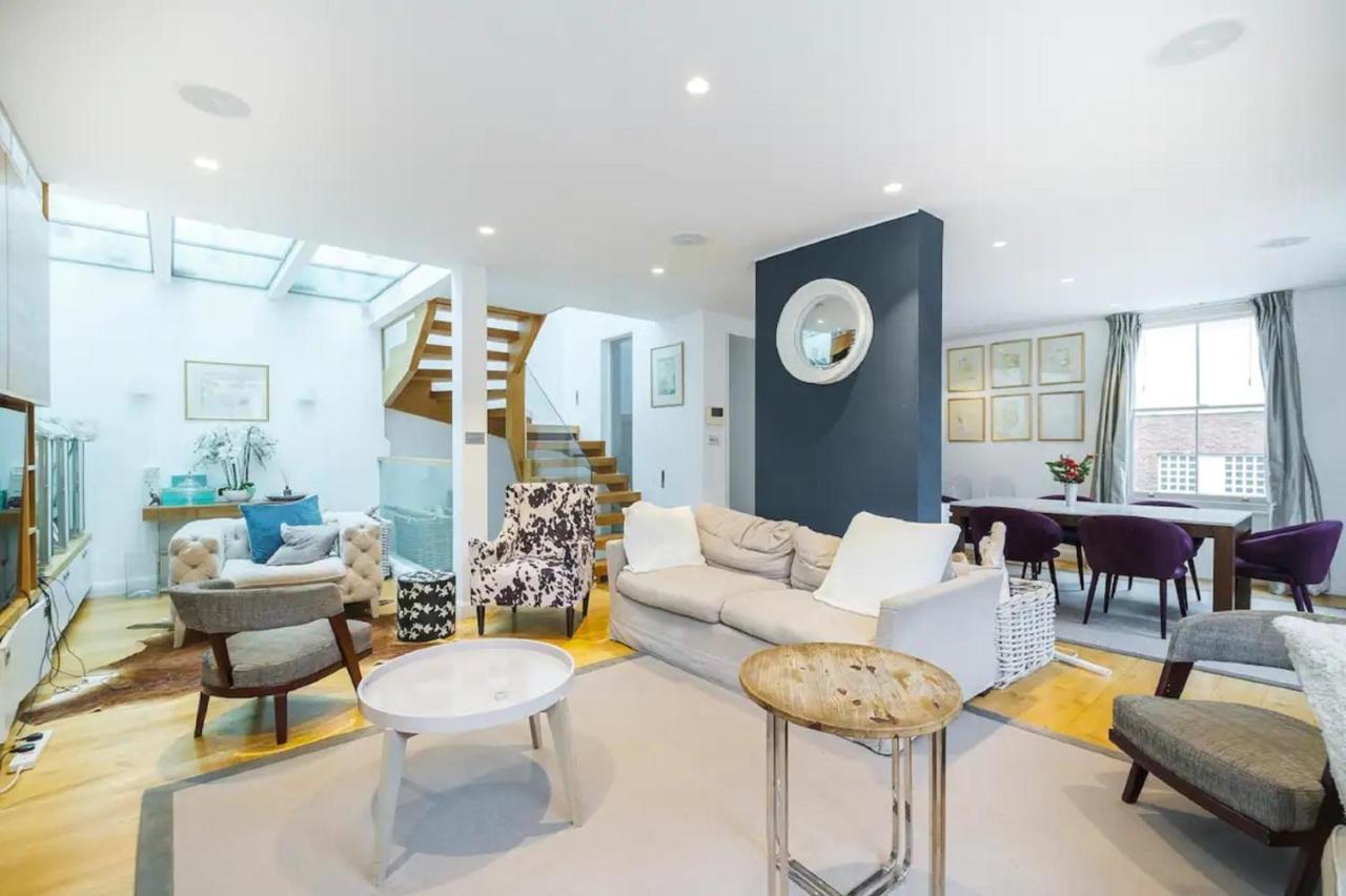 Сasa de vacaciones New Stunning 5bd Mews House