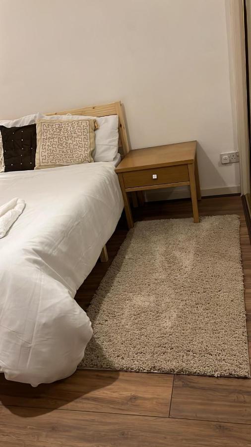Smalinz Homes Finchley Apartment *