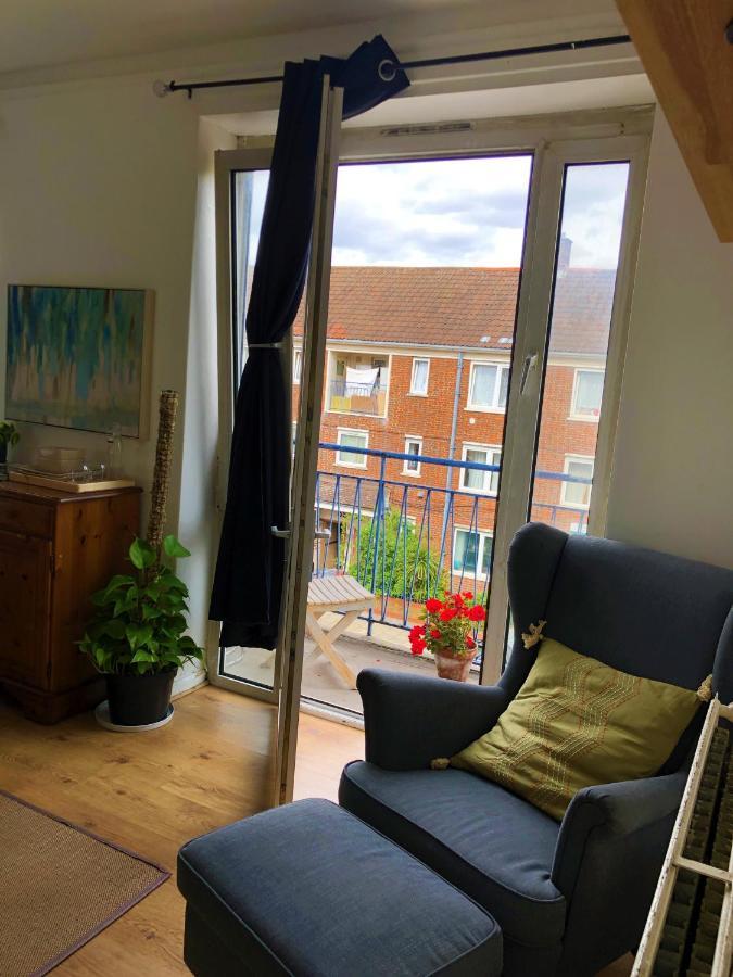 Burgess Park Homes - Near Central Homestay *
