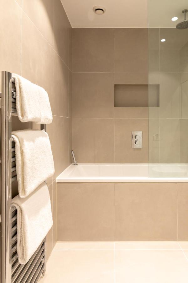 Apartamento The Aurora's Nest - Lovely 3bdr With Balcony And Study *