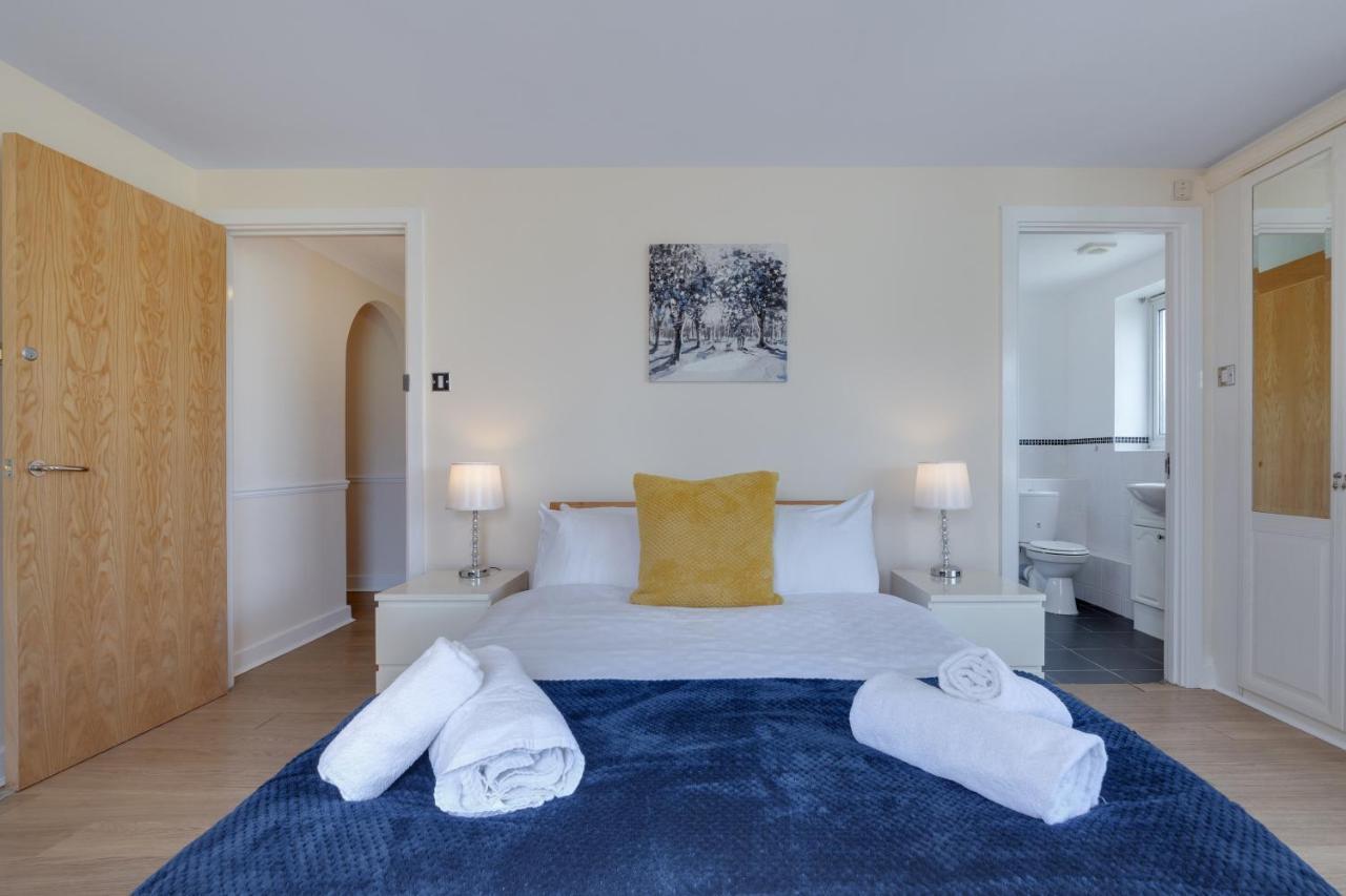 Flourish - Constant Court - Canary Wharf Appartement Londen