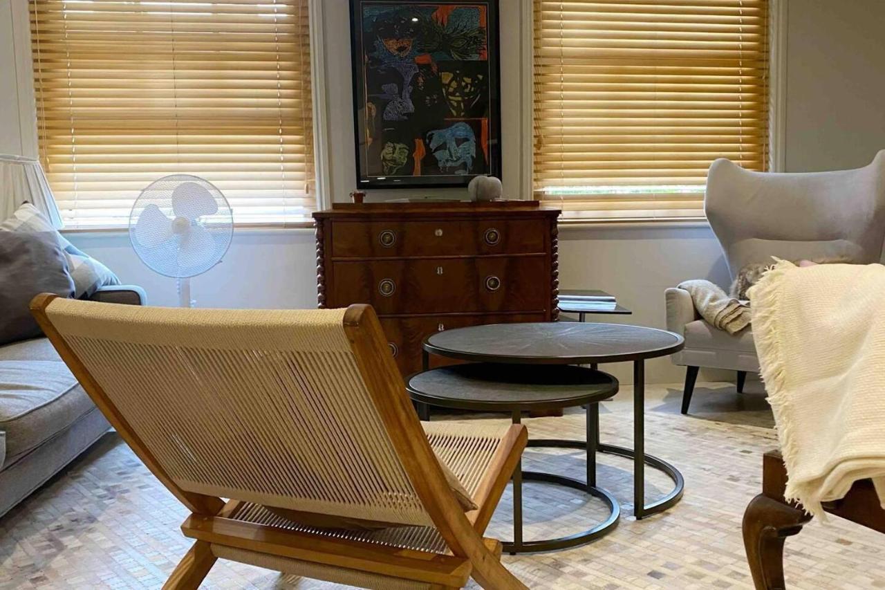 Apartment Charming 2-bed Apt With 2 Bathtub Central London
