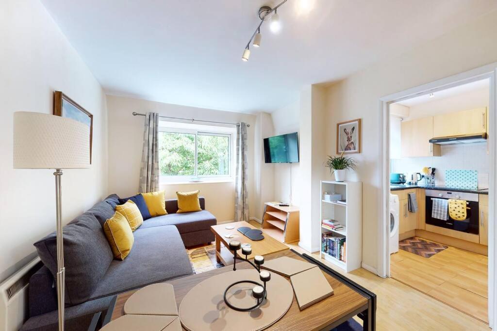 Lovely 1 Bedroom Flat In Wimbledon Apartment London