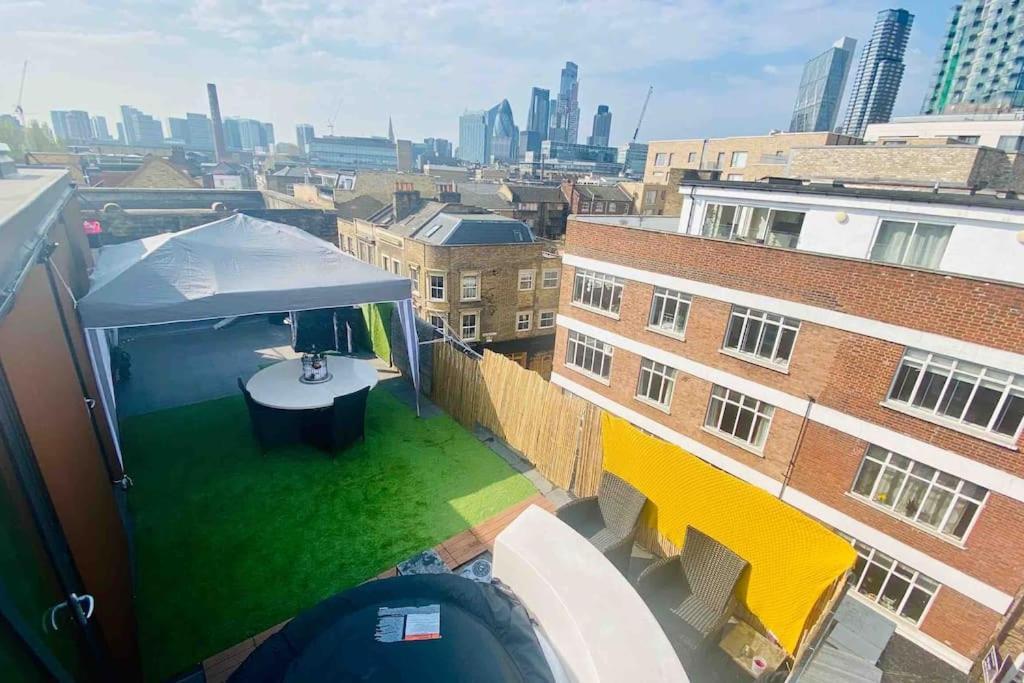 Apartamento Brick Lane Living Quarters *