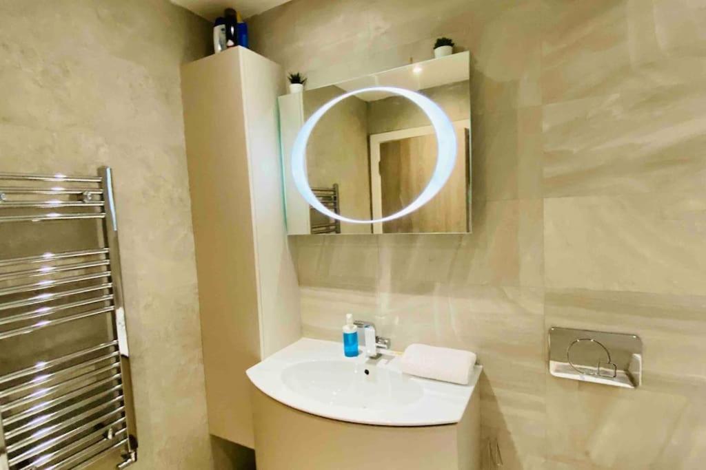 Apartamento Brick Lane Living Quarters *