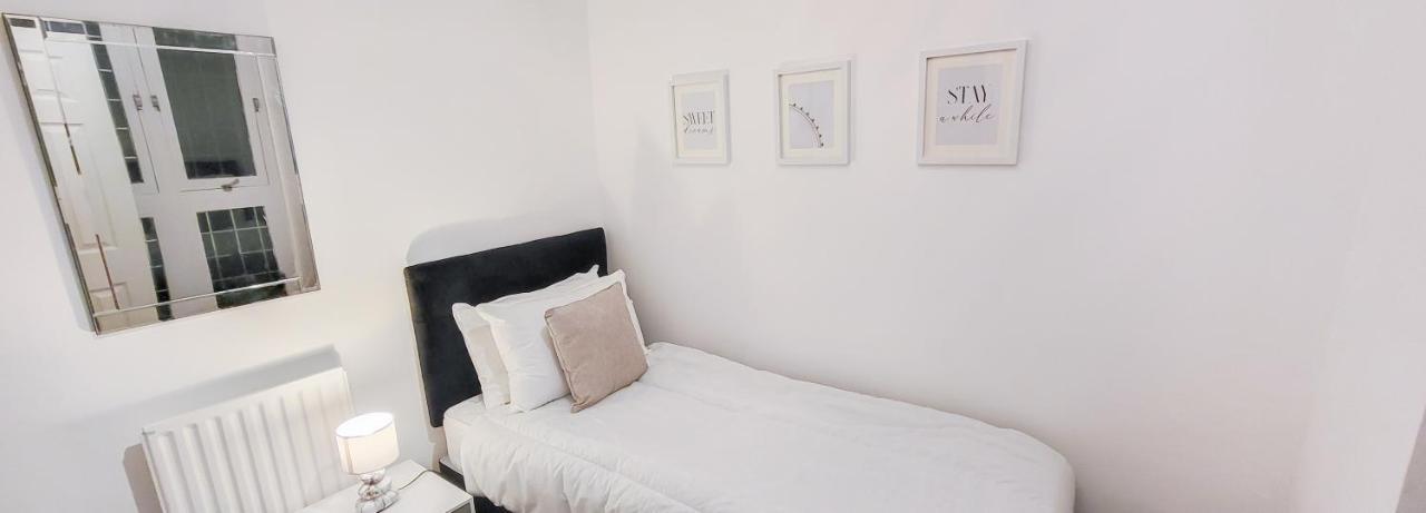 Stunning 2 Bedroom In Canary Wharf - Morland Appartement *