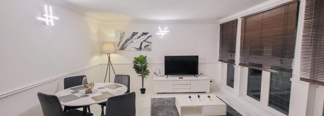Stunning 2 Bedroom In Canary Wharf - Morland Appartement *