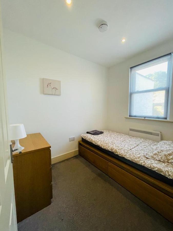 Apartamento Lovely 2 Bedroom Serviced In *