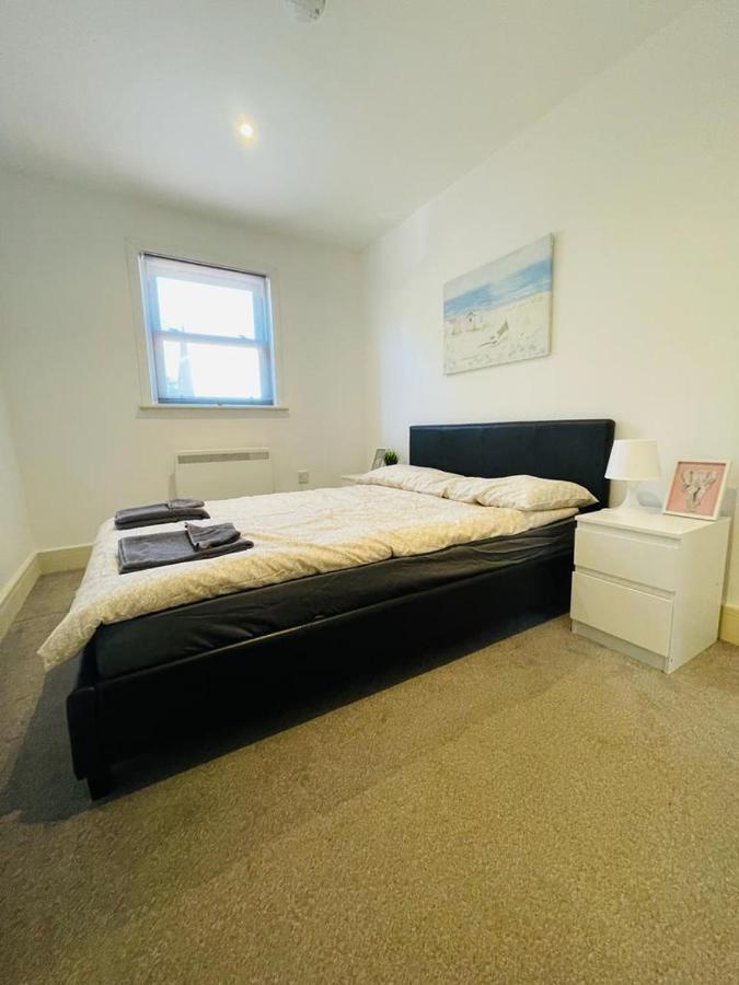 Lovely 2 Bedroom Serviced In * Londres