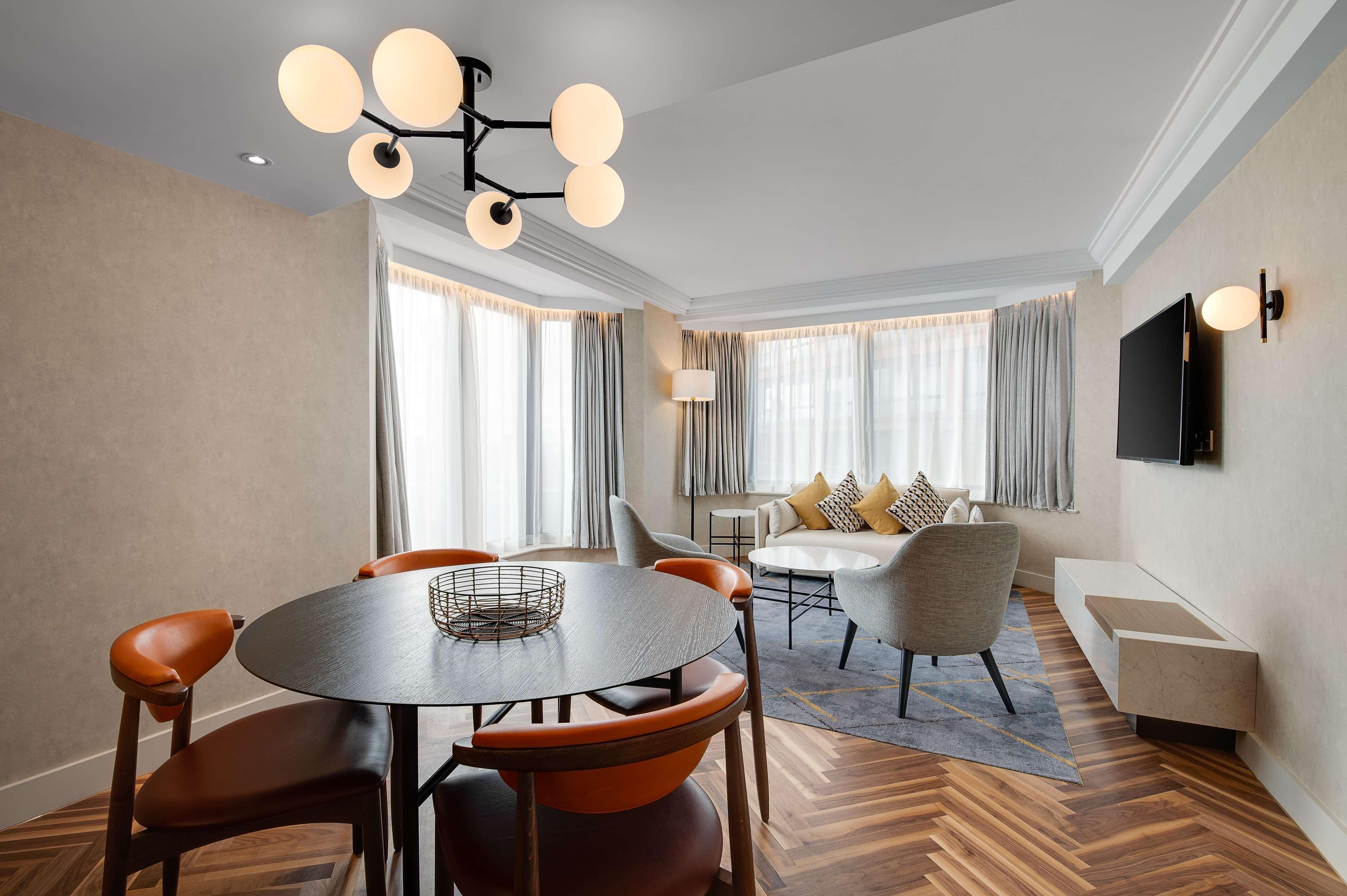 Hilton Metropole 4*
