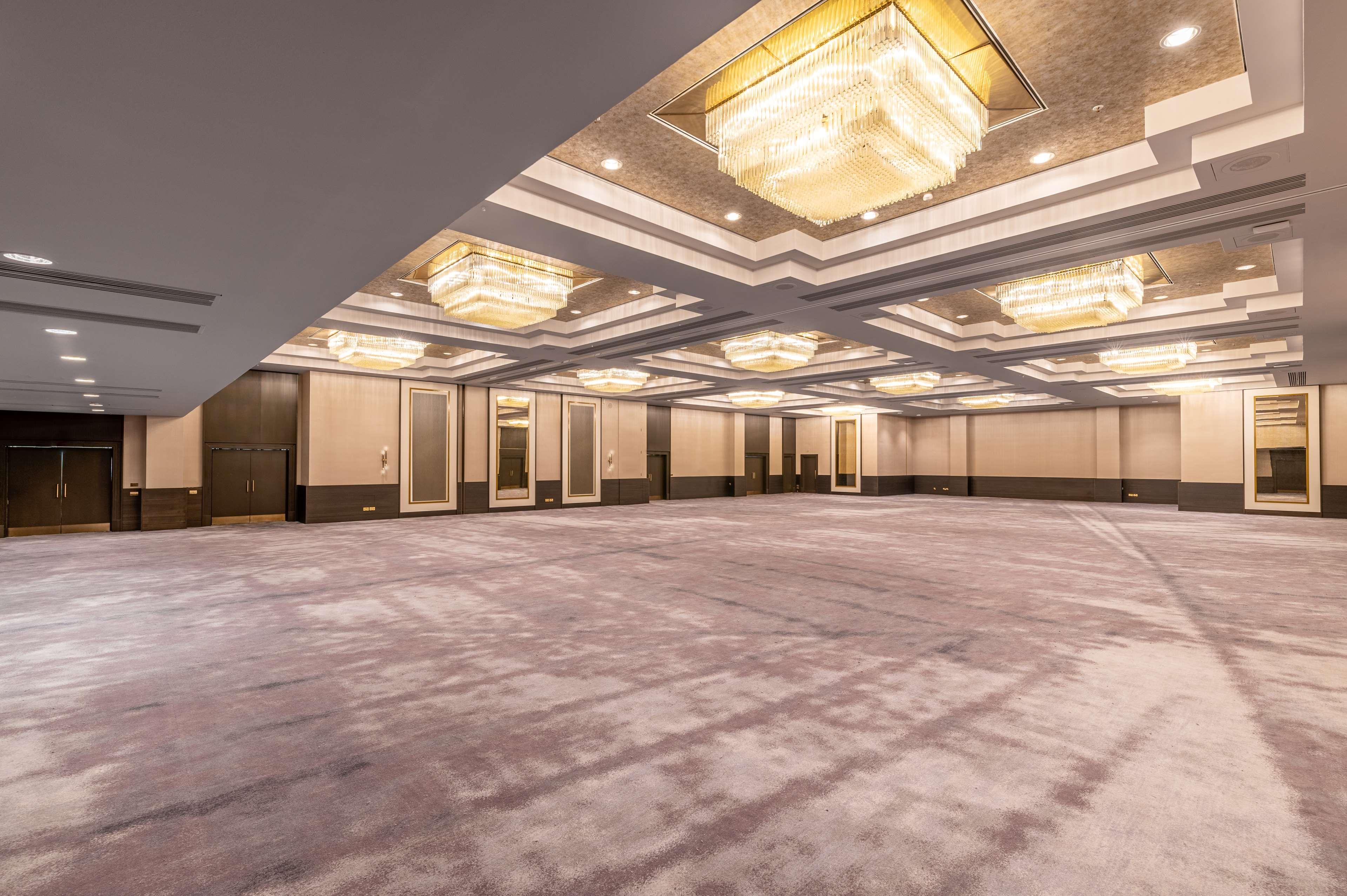 Hotel Hilton Metropole 4*