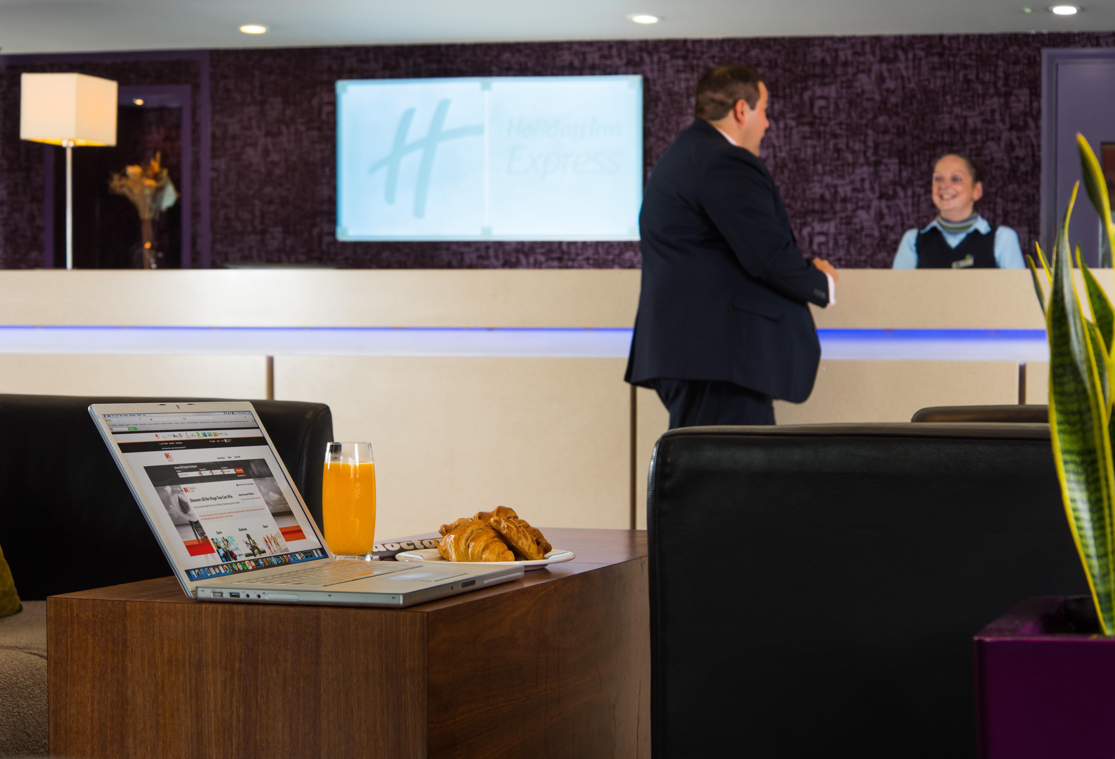 Express Greenwich By Ihg Hotel 3*