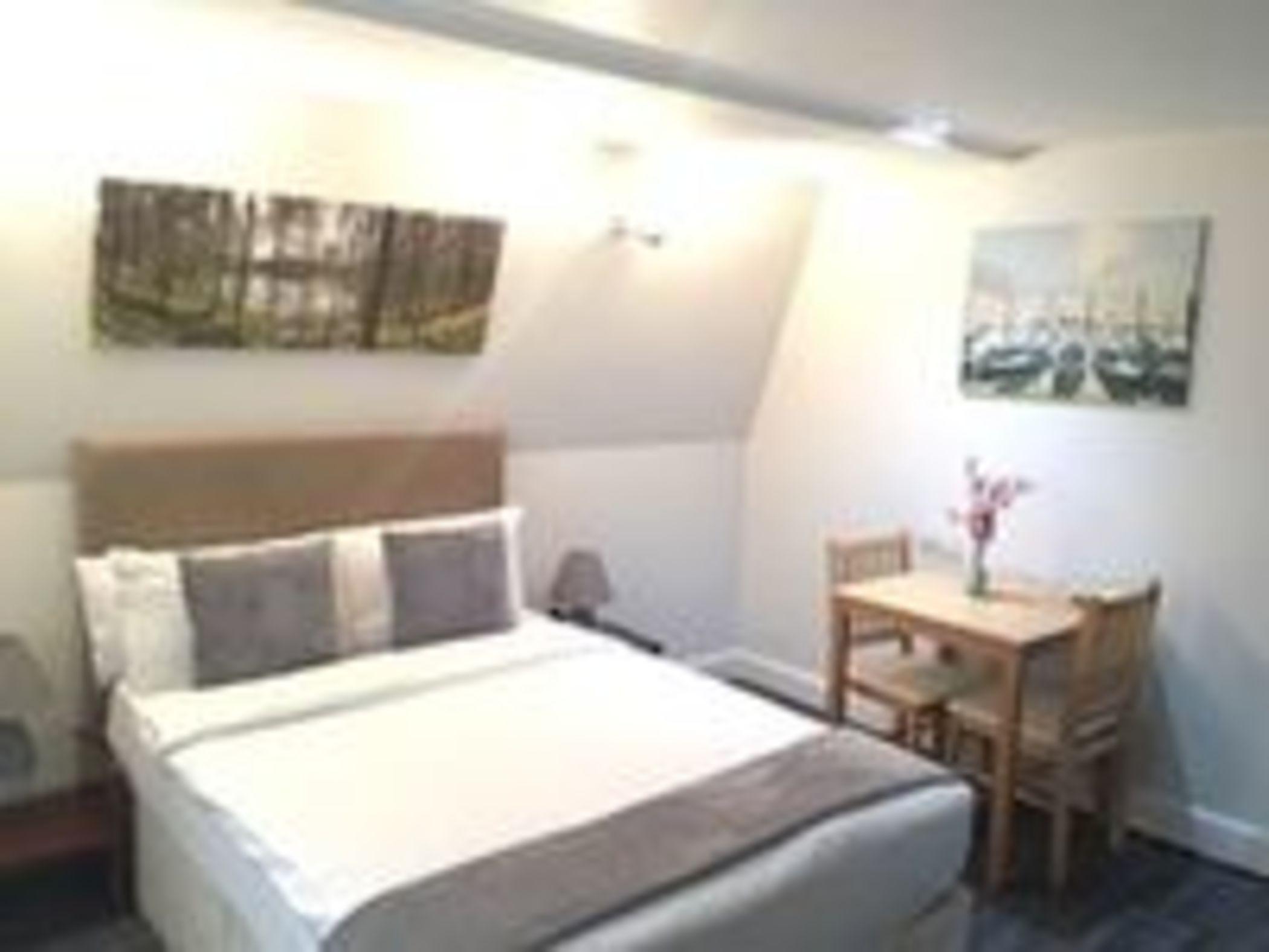 W6 Apartment London