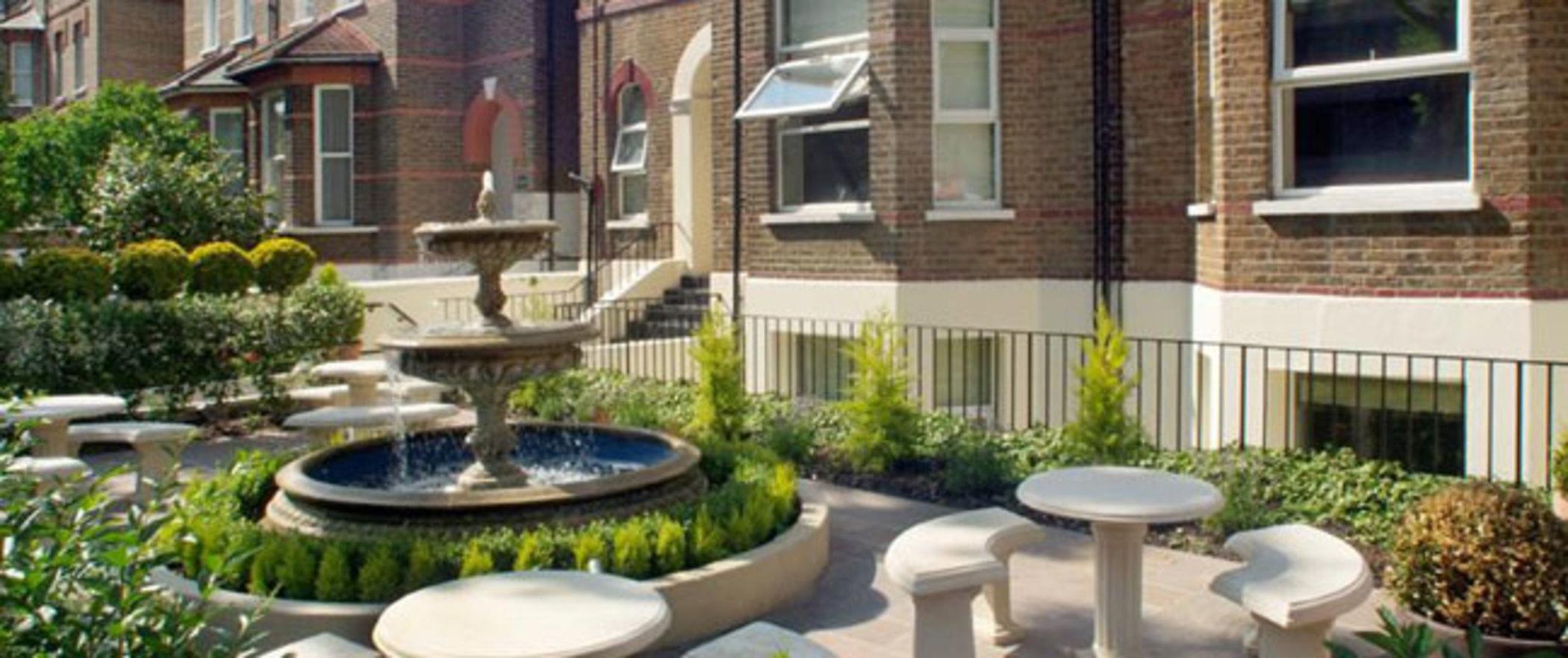 W6 Apartment