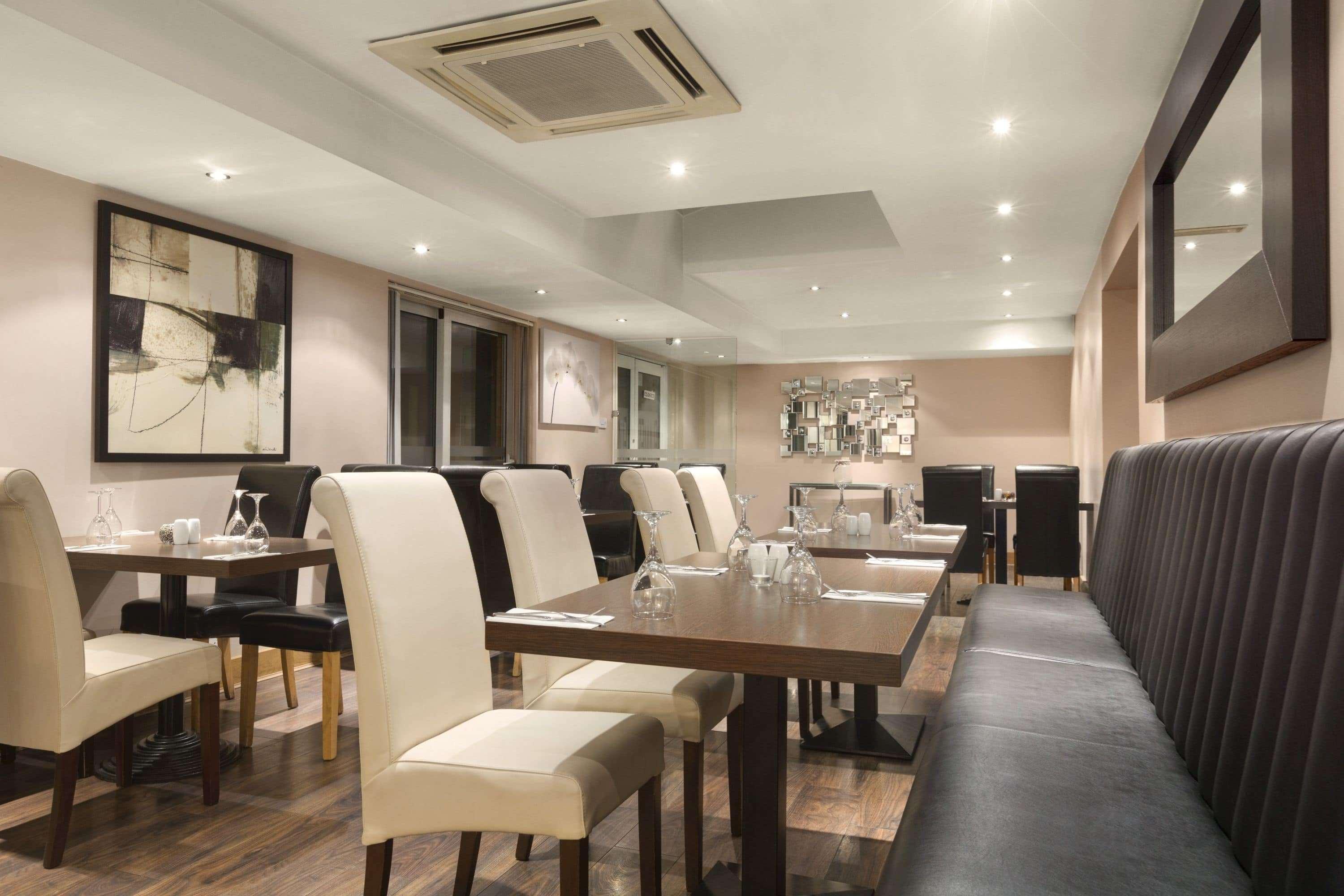 Oyo Flagship Finchley 4* London