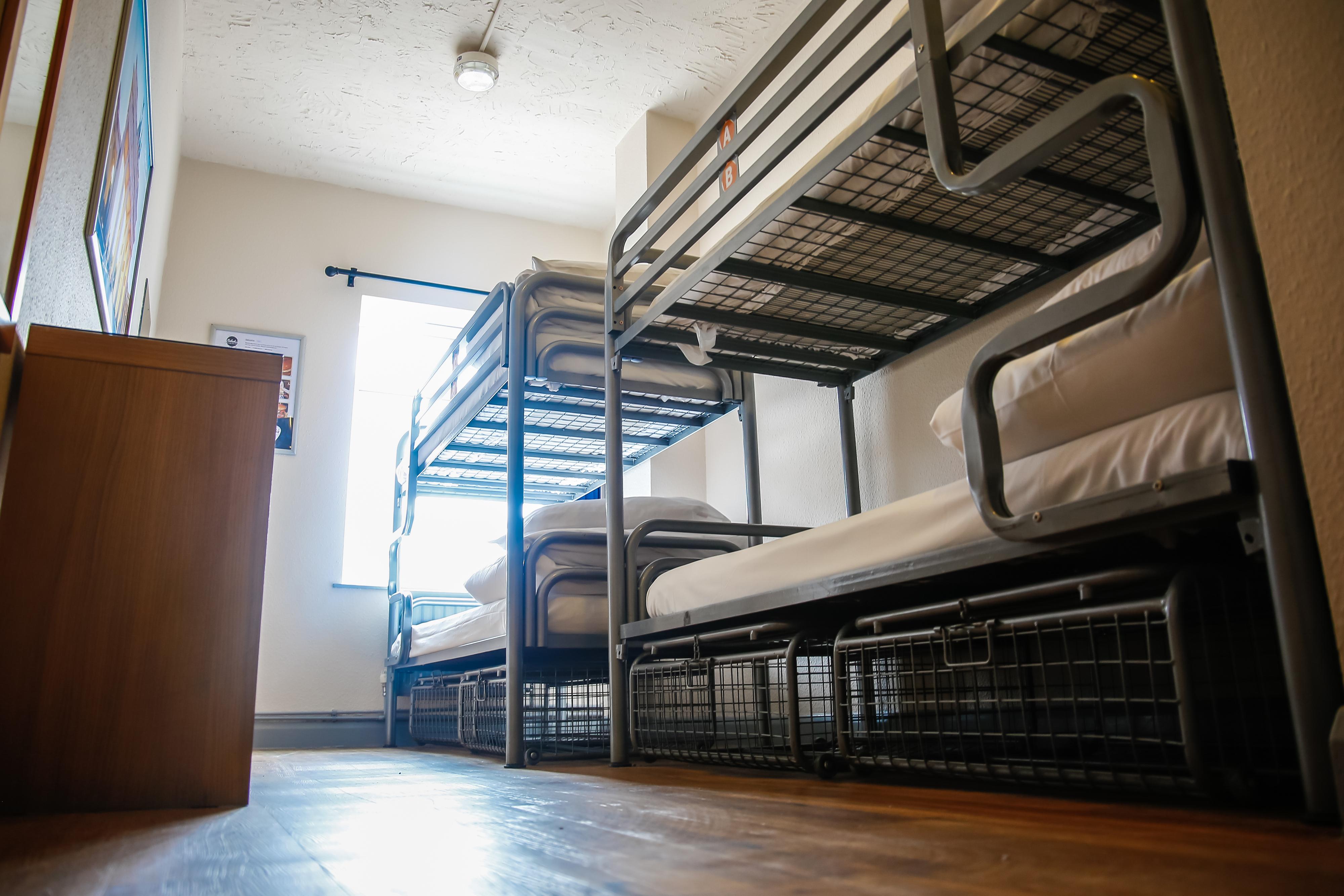 St Christopher's Shepherd's Bush Hostal *