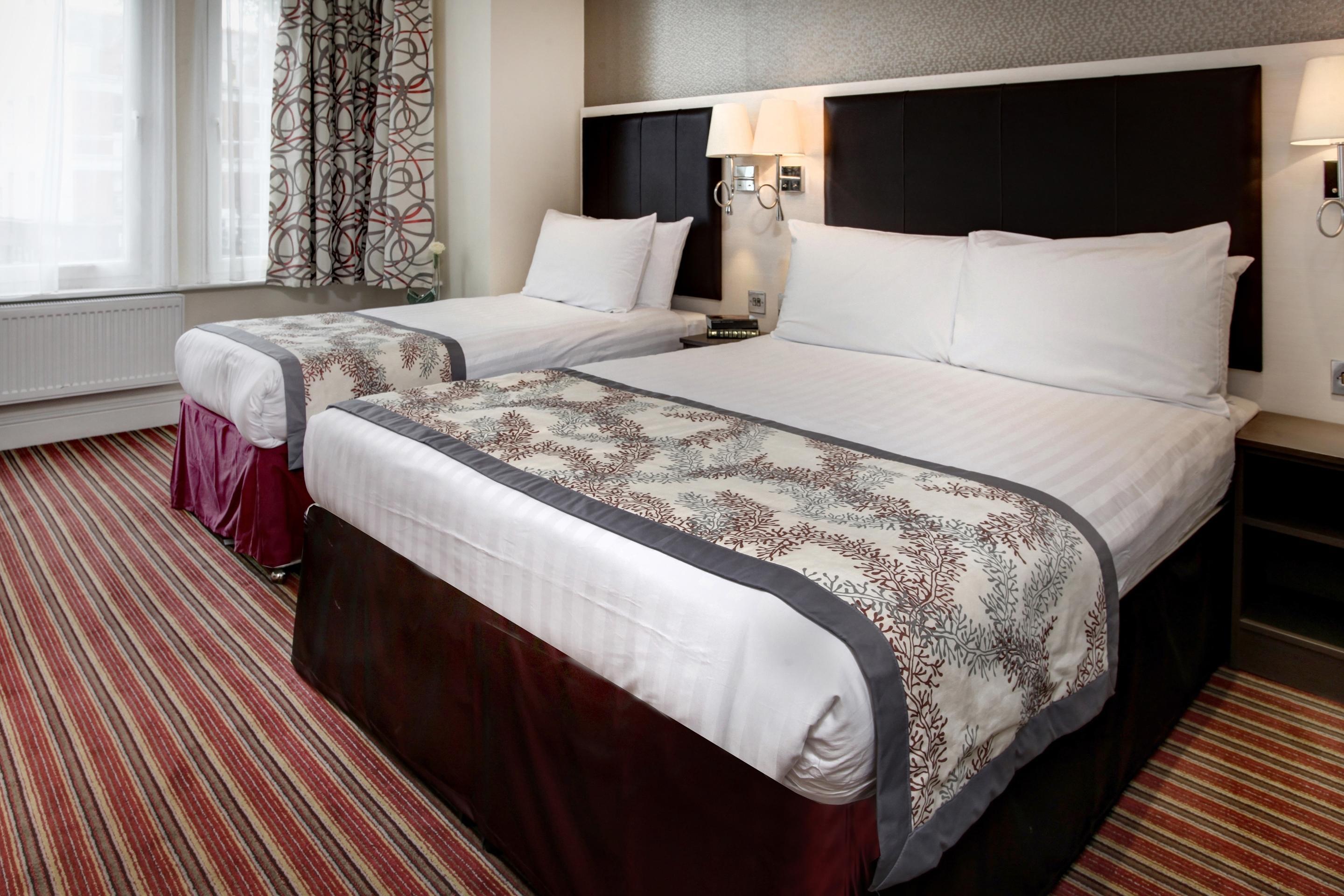 Western Chiswick Palace & Hotel London