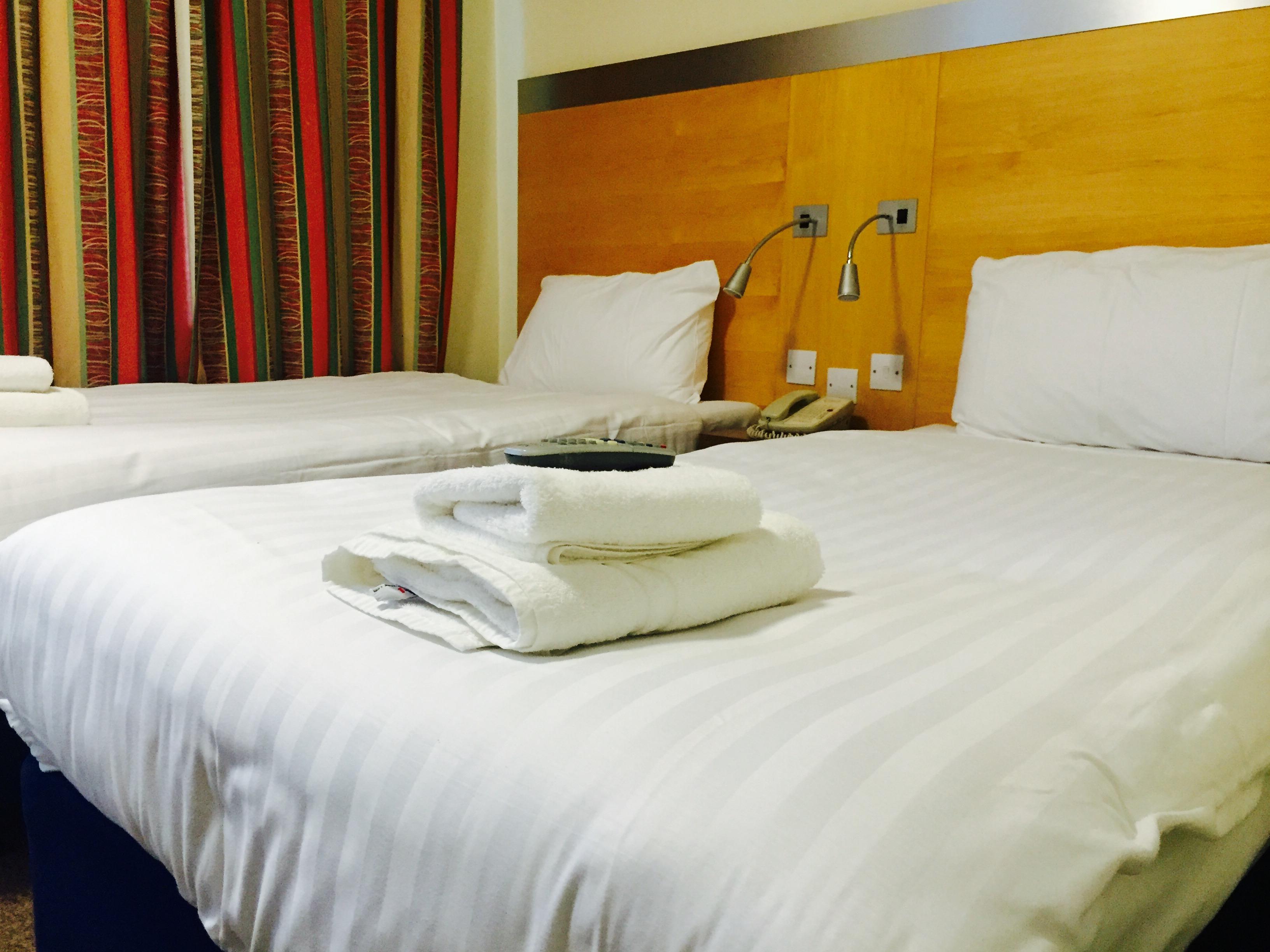 Hotel Maiden Oval 3*