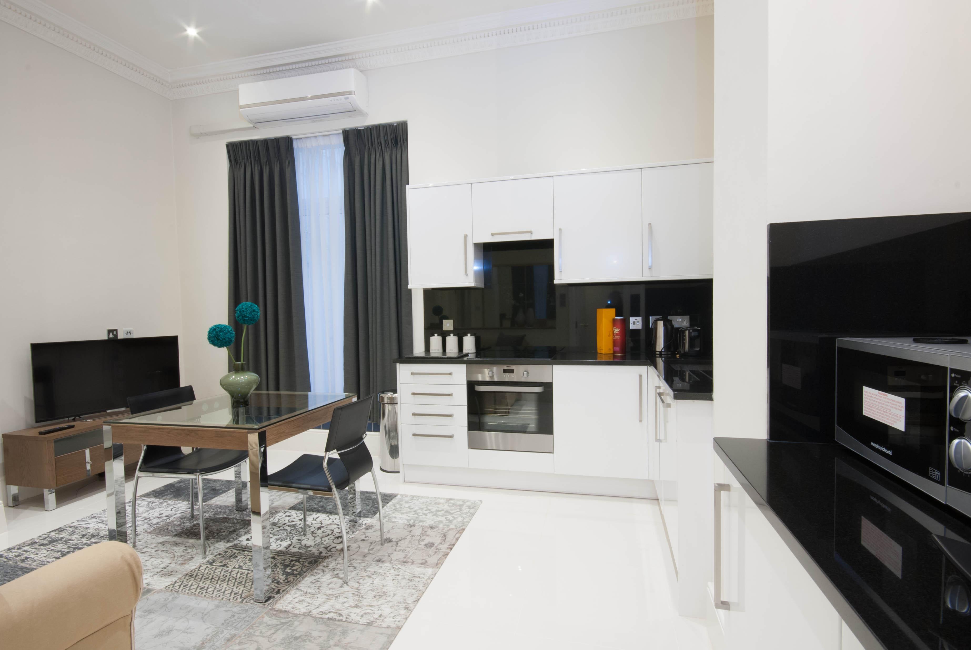 Queensgate Court Apartahotel Londres