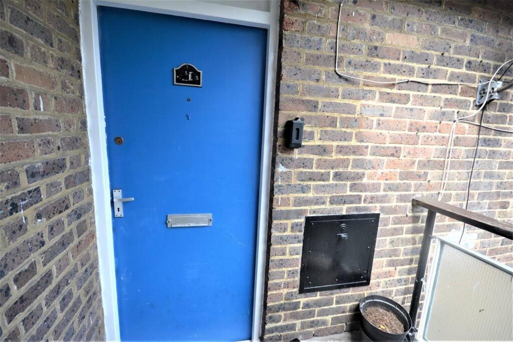Lovely 2 Bedroom In Greater Appartement Londen