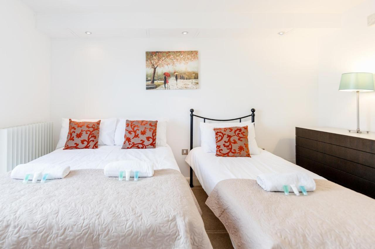 Premium Excel 3&2 Bedrooms London