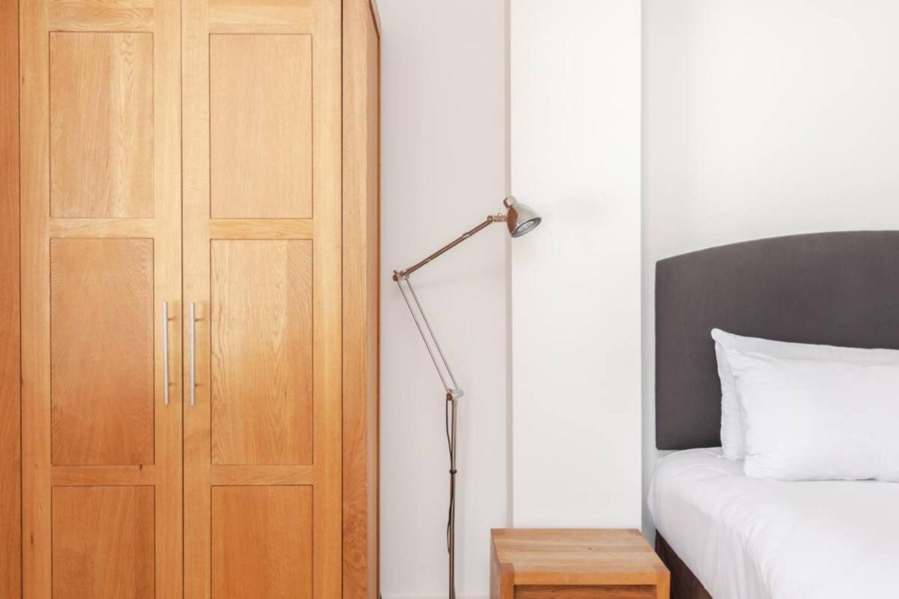 Spacious 2 Bedroom Flat On Bermondsey St Londen