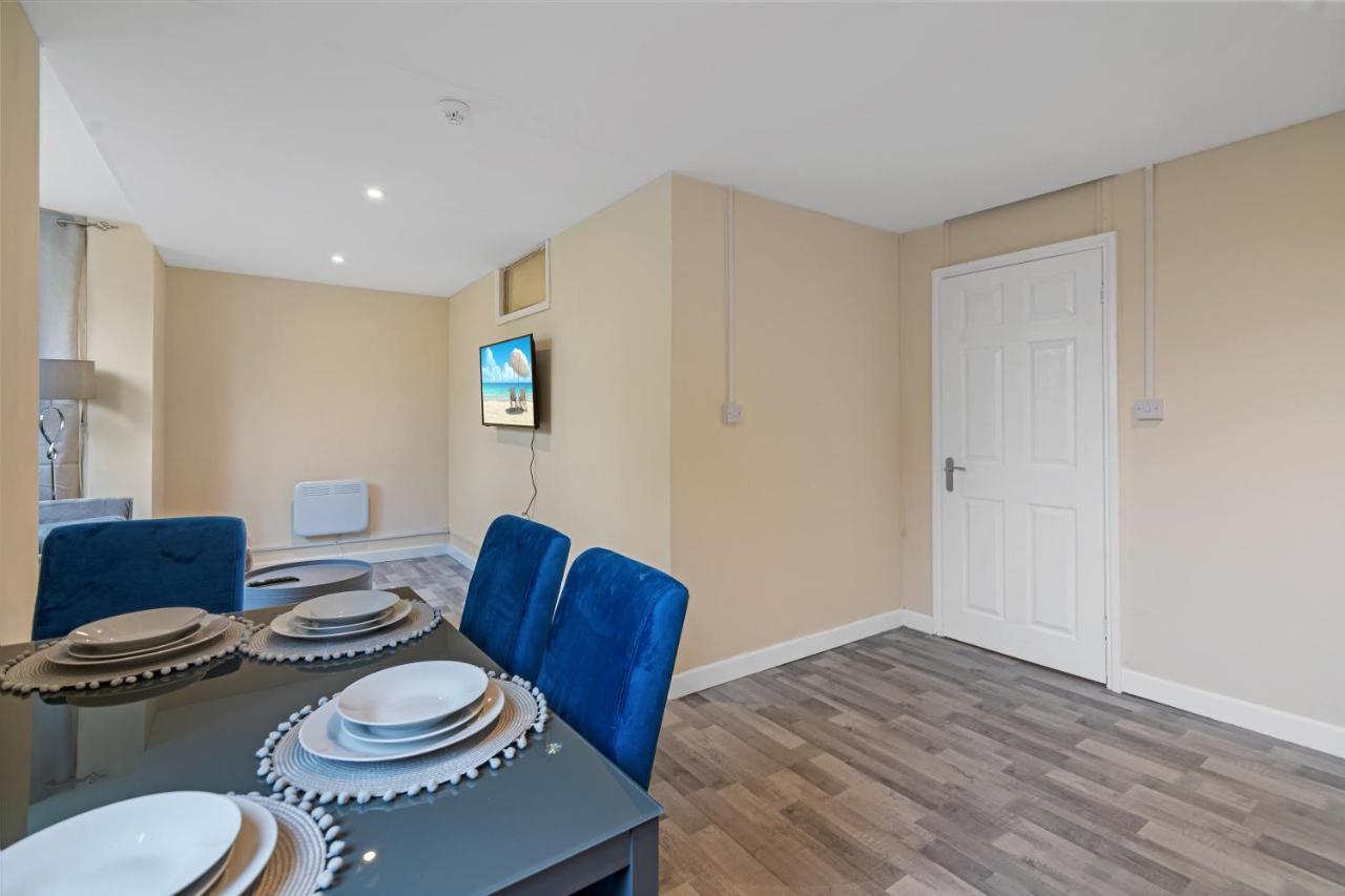By Rehoboth - Overcomers- Deptford Apartment