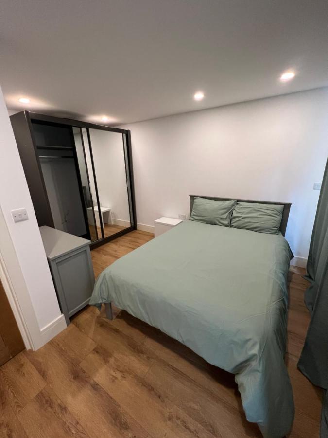 Clapham House * London