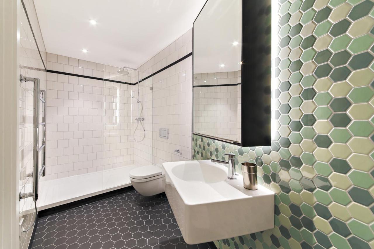 Amazing Flat In A New Modern Building * Londen