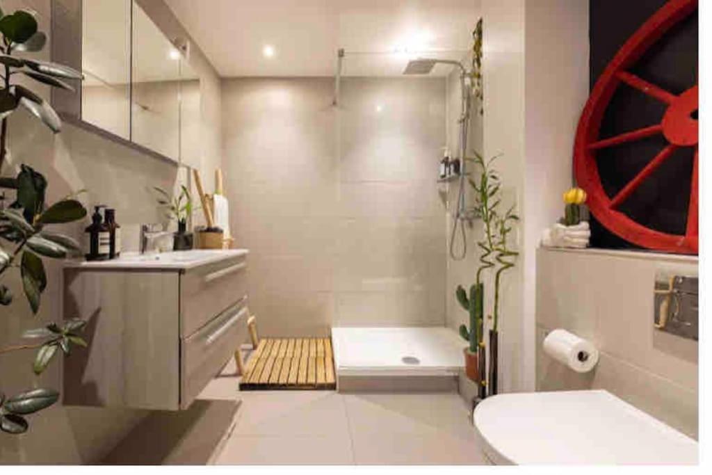 Shoreditch Hoxton Flats Apartment London