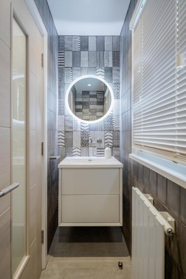 Beautiful 2 Bedrooms Split Level Fulham * Londres