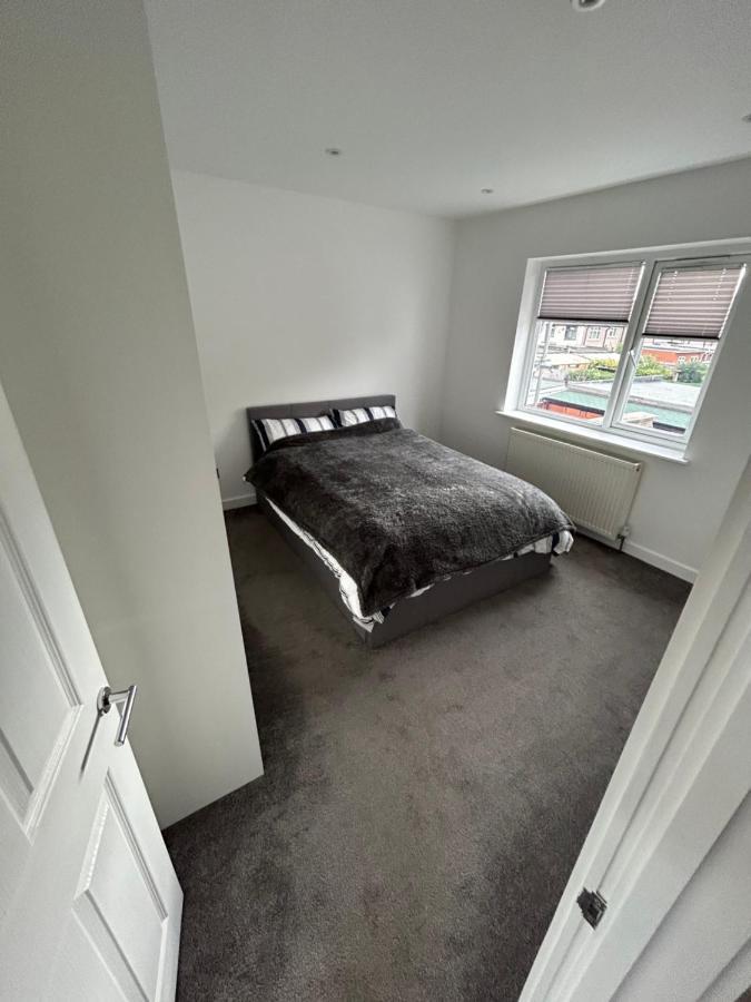 Apartment West London