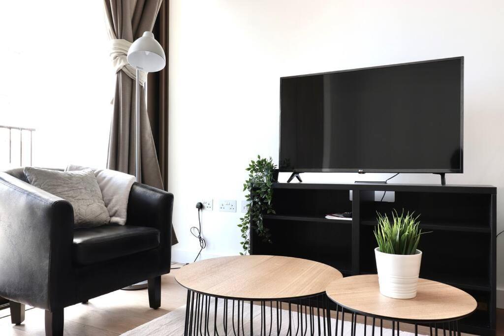 Appartement Superb In Greenwich With Balcony & Roof *