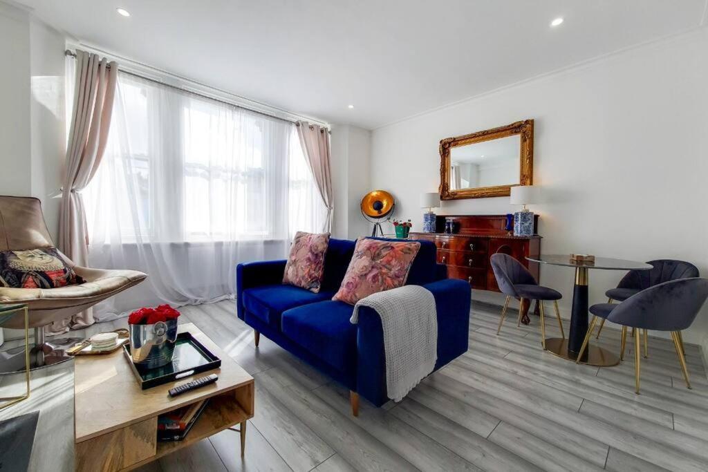 Immaculately Presented 1 Bed Apartamento *