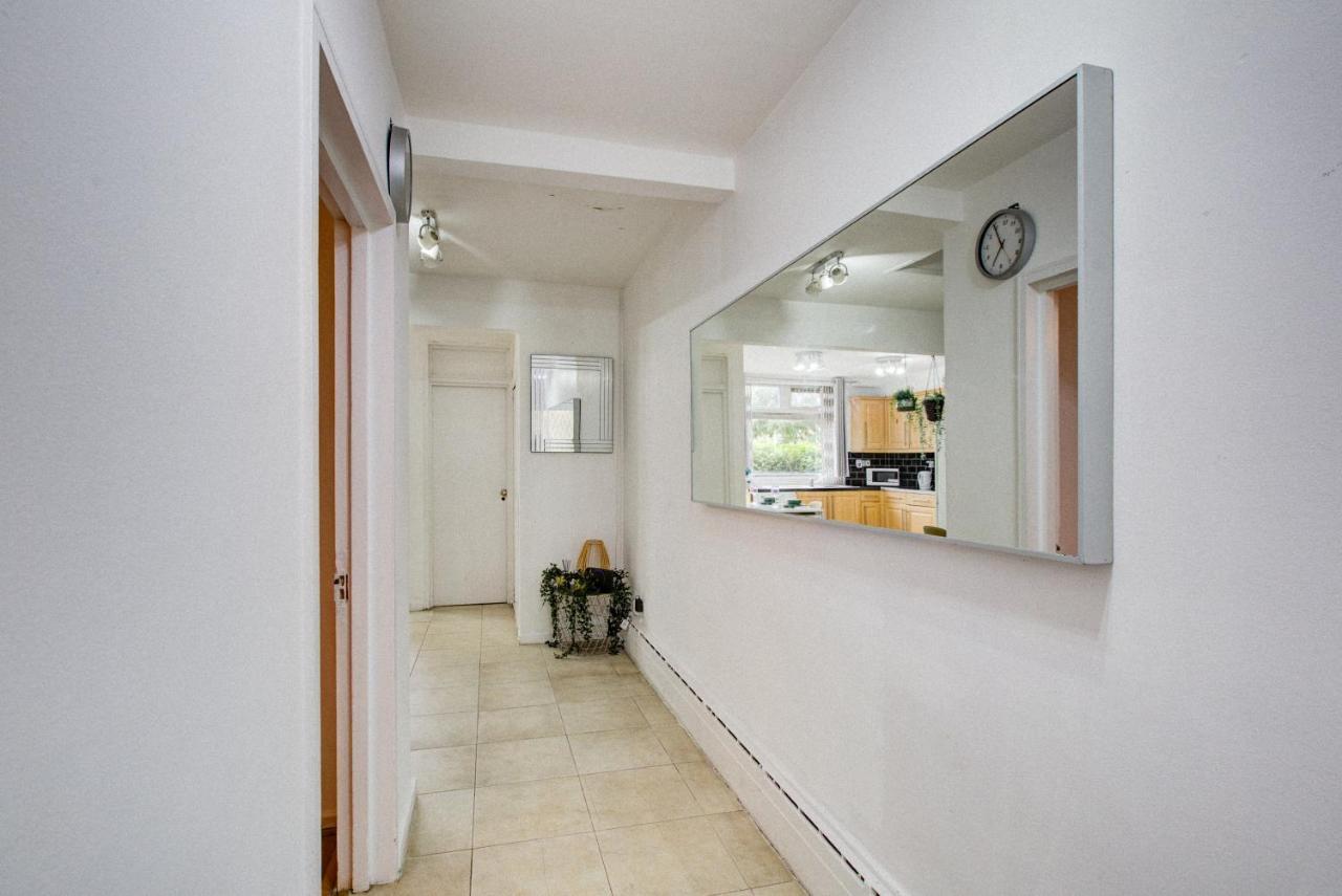 Gorgeous 4 Bedrooms, 5-baths House In Near Edgware Road, Oxford Street, Hyde Park Apartment *