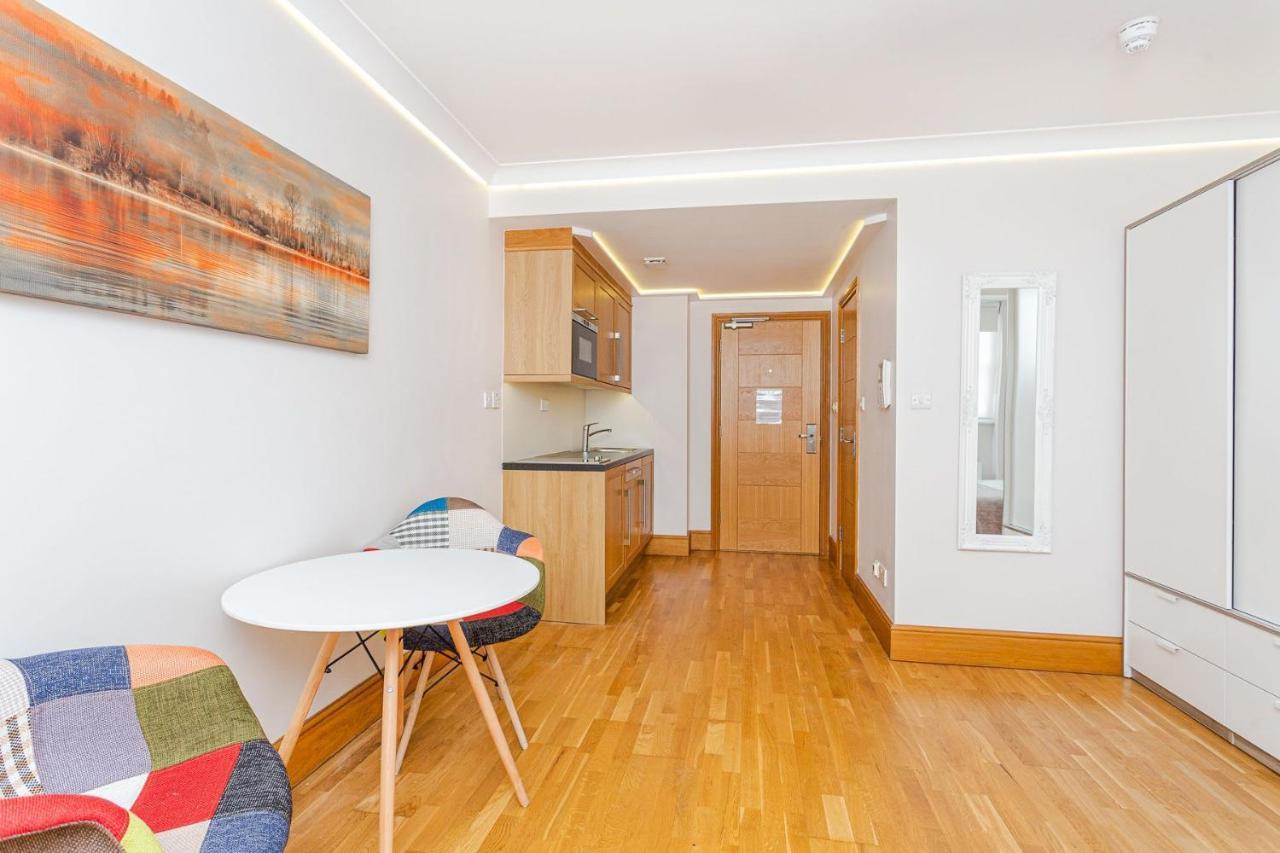 Apartment Cleveland Residences Russell Square London