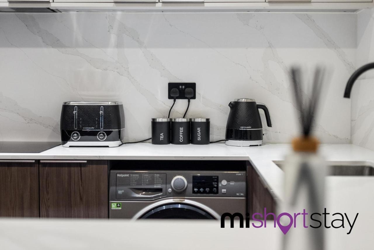 The Fitzrovia - Private One Bedroom With Own Entrance Appartement