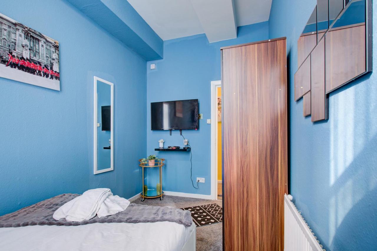 Inviting 2-bed Budget In Apartamento Londres