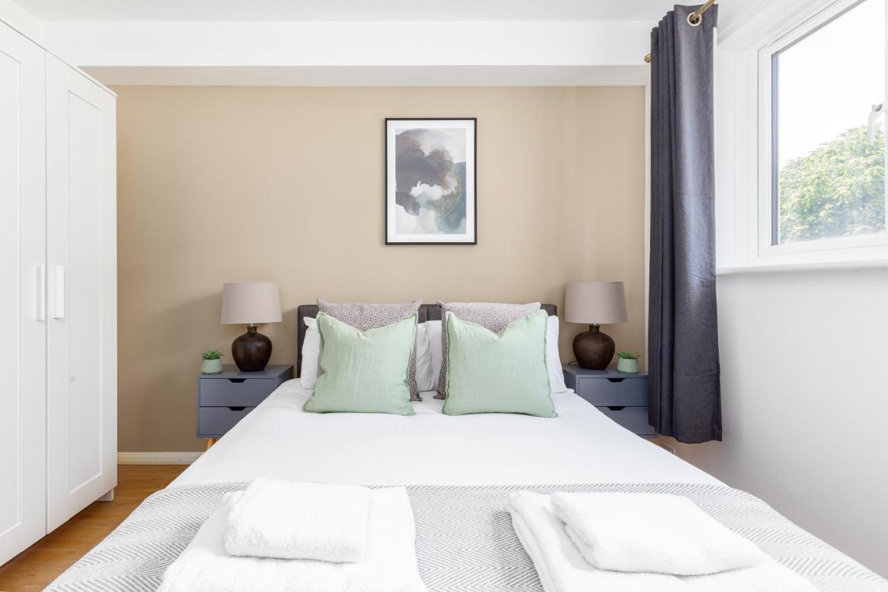 Apartment The Bermondsey Flat London