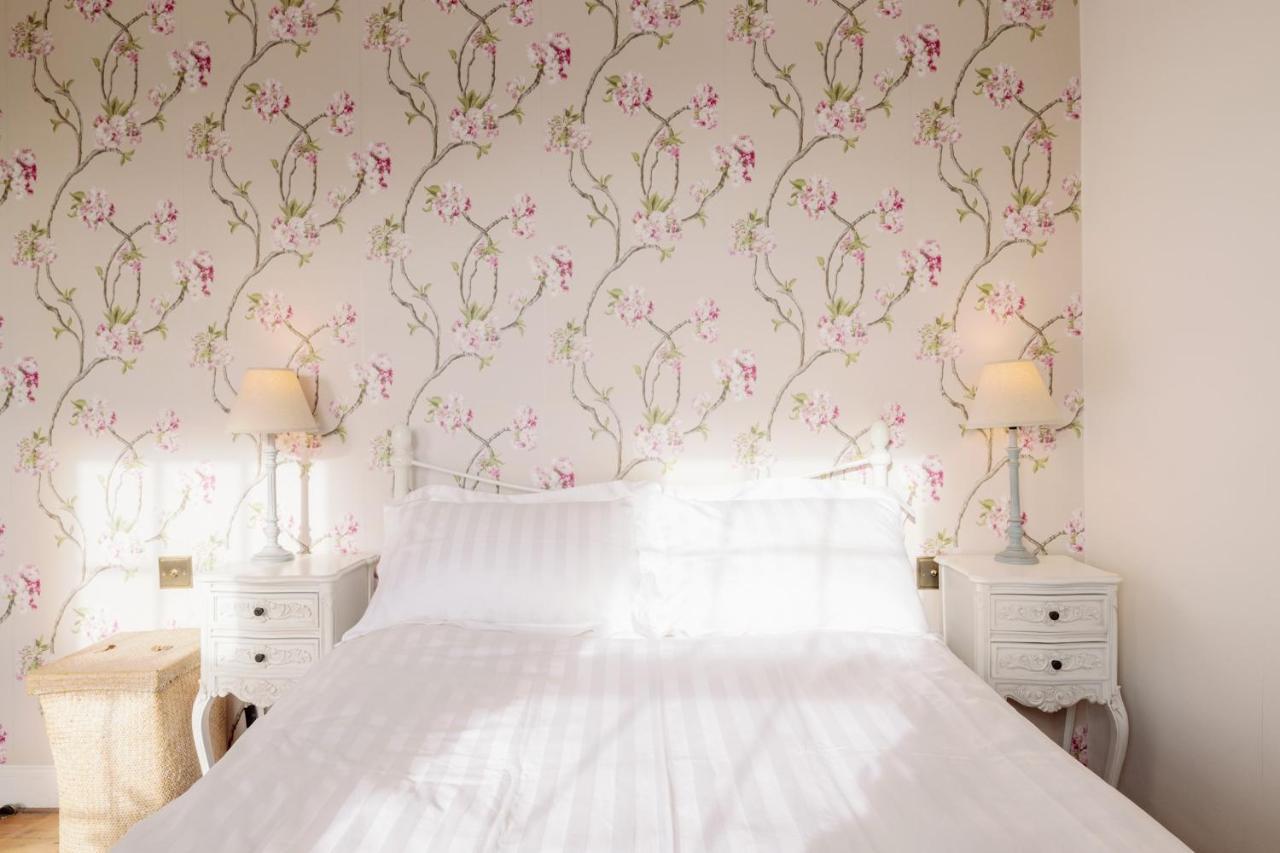 Pass The Keys Stylish In The Heart Of Clerkenwell Apartment London
