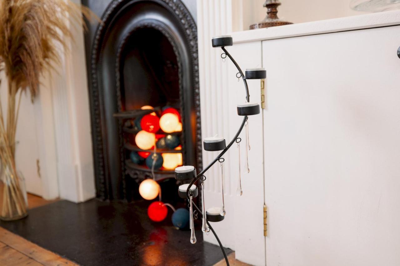 Pass The Keys Stylish In The Heart Of Clerkenwell Apartment