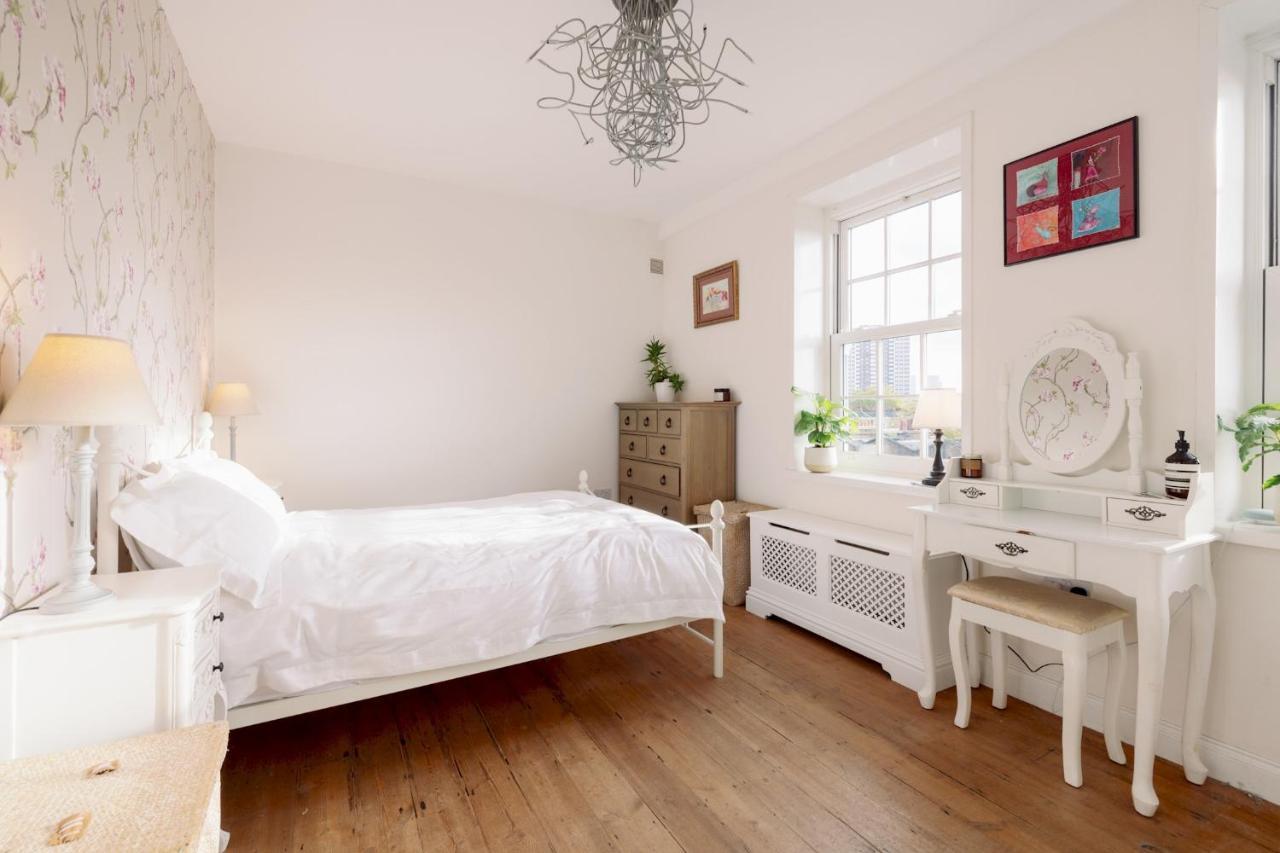 Pass The Keys Stylish In The Heart Of Clerkenwell Apartment London