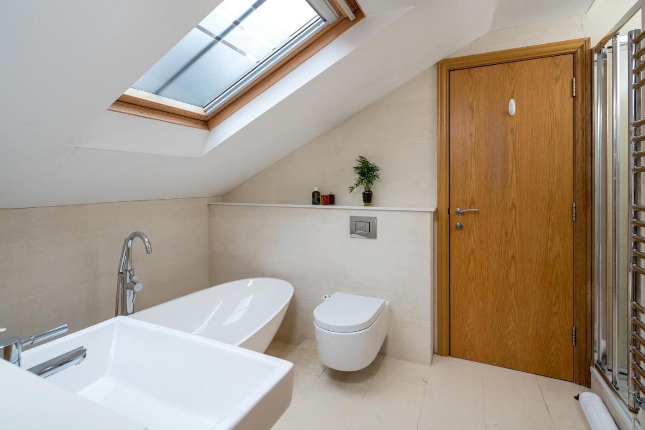Stylish Close To Regents Park Holiday home *