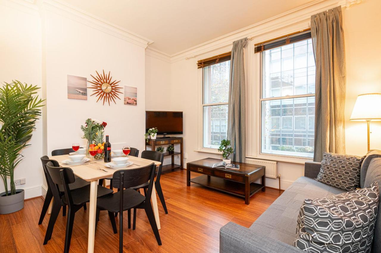 Apartment At Piccadilly London