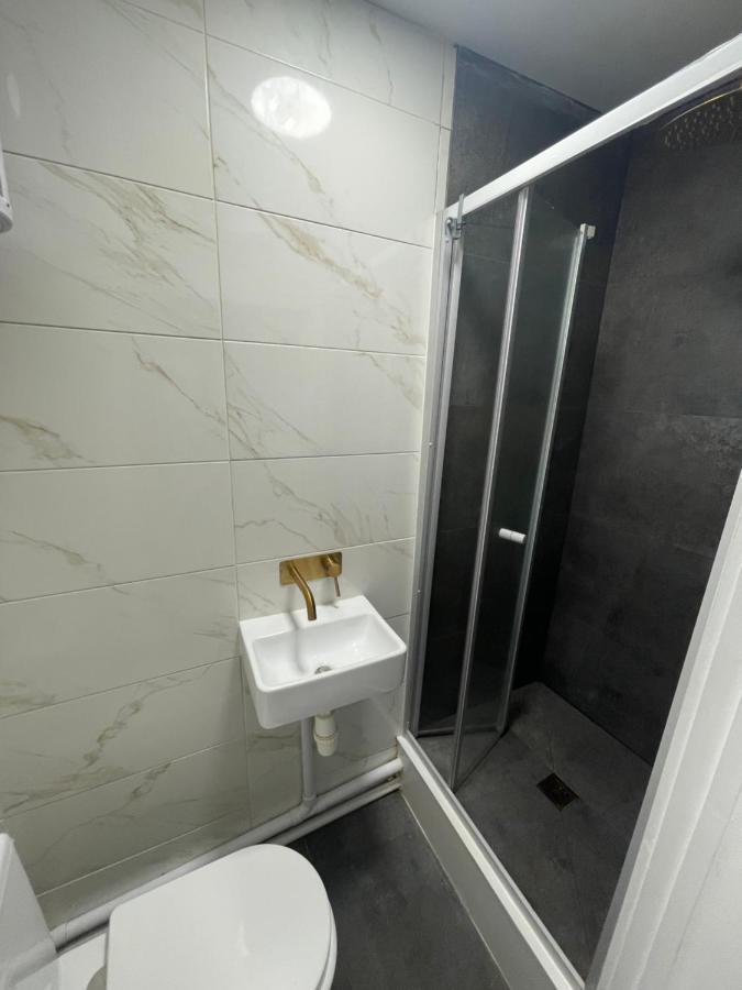 Apartment Brick Lane House London