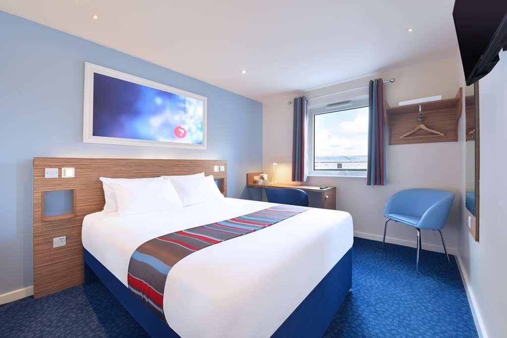 Hotel Travelodge Chessington Tolworth London