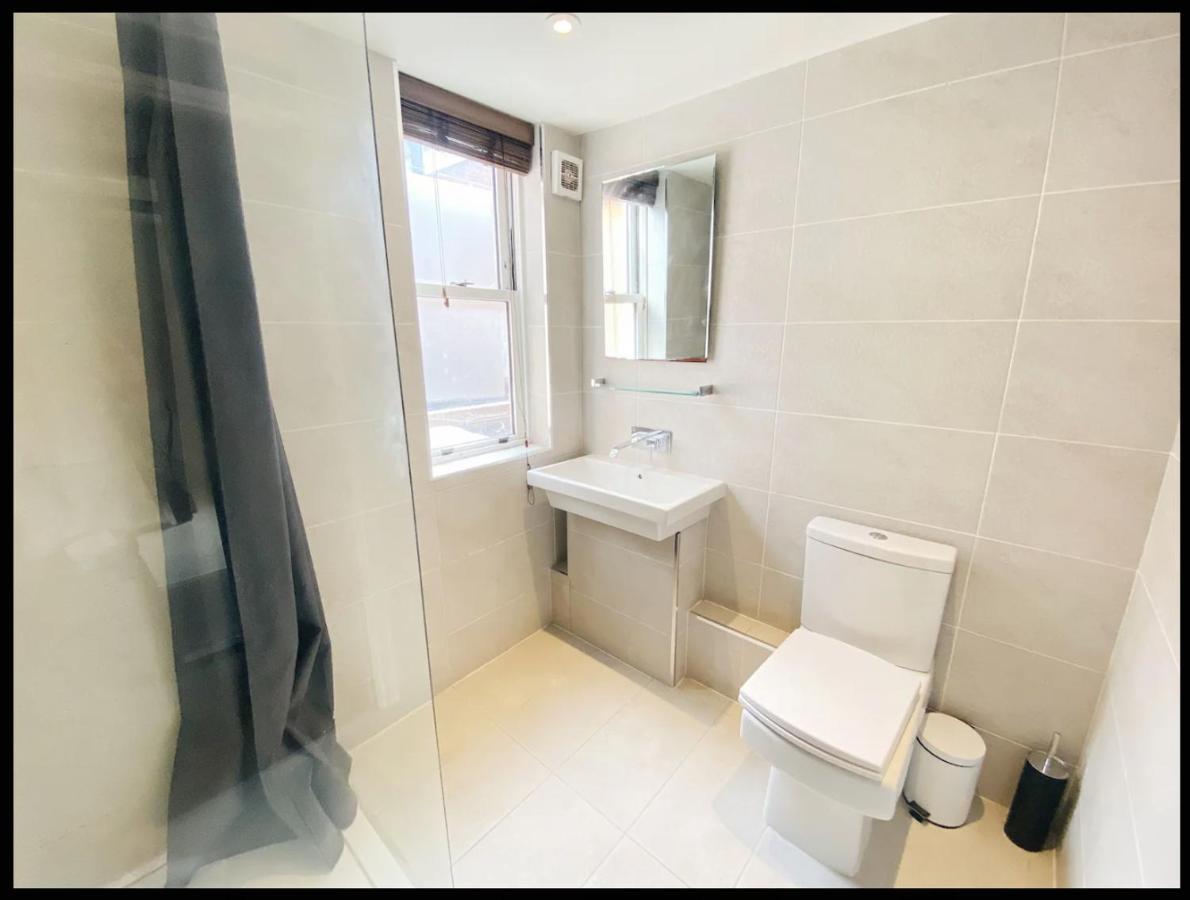 Self-contained Studio In Central Property Unit 4 Homestay *