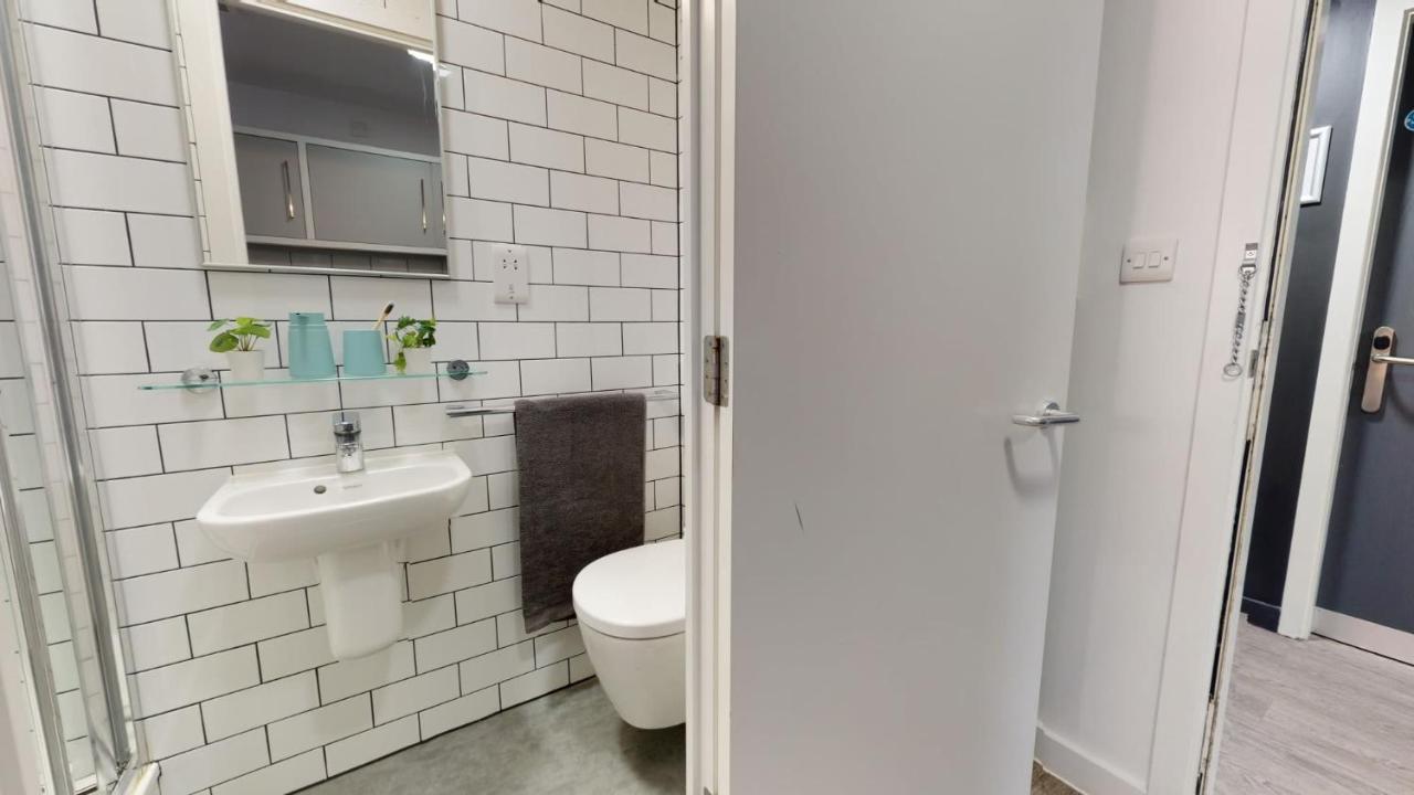 For Students Only At Shoreditch In Appartement Londen