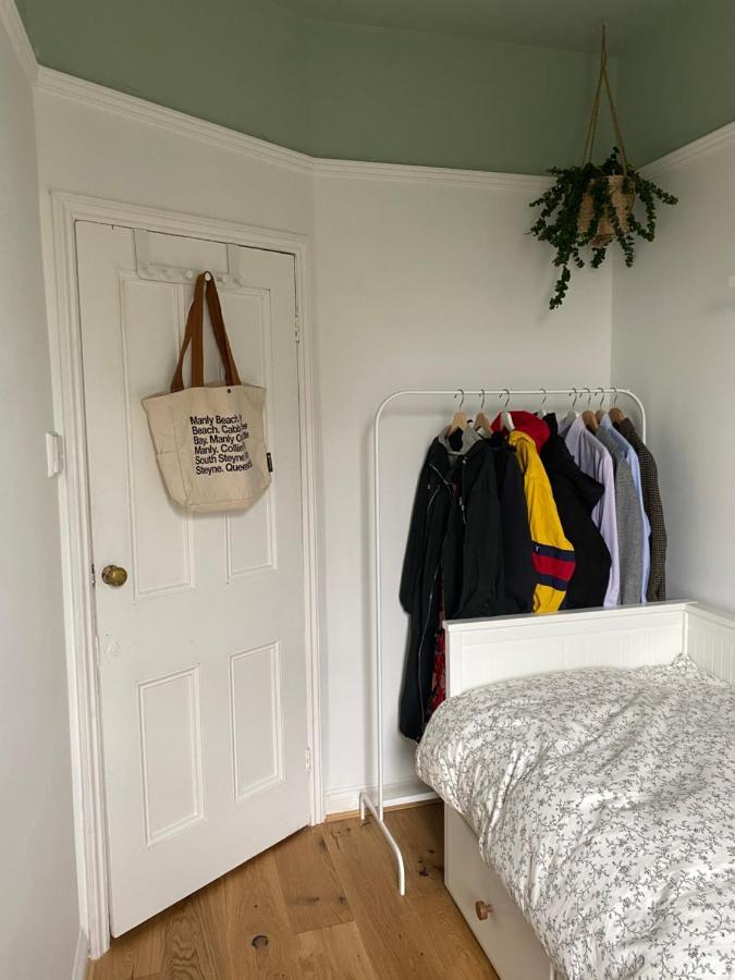 Homestay Cosy Single Bedroom In Crouch End *
